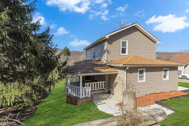 589 Pine Run Rd, New Sewickley Twp, PA 15042