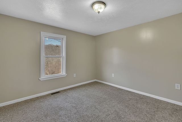 589 Pine Run Rd, New Sewickley Twp, PA 15042