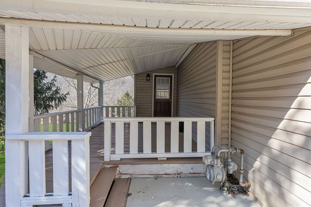 589 Pine Run Rd, New Sewickley Twp, PA 15042