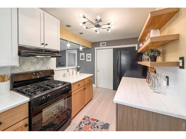 837 Gay St, Longmont, CO 80501