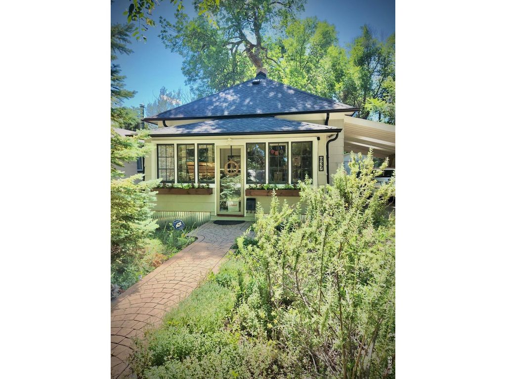 837 Gay St, Longmont, CO 80501