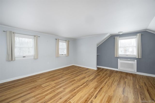 12 Valley View Road, Hyde Park, NY 12538