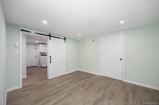 12 Valley View Road, Hyde Park, NY 12538