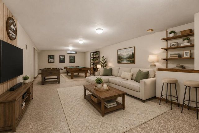 32 THISTLE DOWN COURT, Appleton, WI 54915
