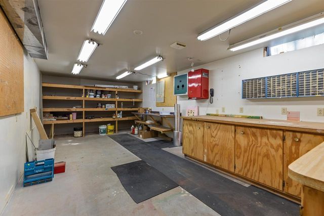 32 THISTLE DOWN COURT, Appleton, WI 54915