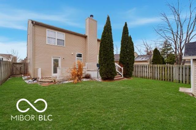 15201 Bird Watch Way, Noblesville, IN 46060