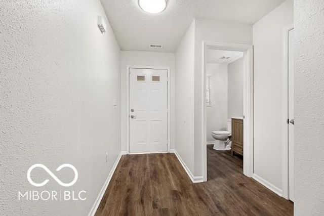 15201 Bird Watch Way, Noblesville, IN 46060