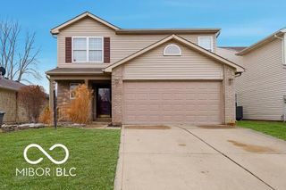 15201 Bird Watch Way, Noblesville, IN 46060
