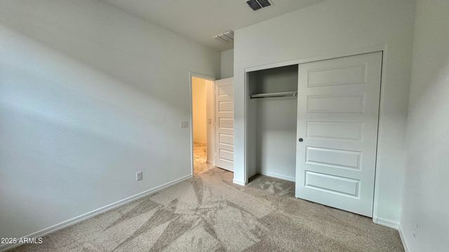 10214 W INDIANOLA Avenue, Avondale, AZ 85392