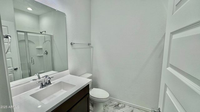 10214 W INDIANOLA Avenue, Avondale, AZ 85392