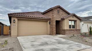 10214 W INDIANOLA Avenue, Avondale, AZ 85392