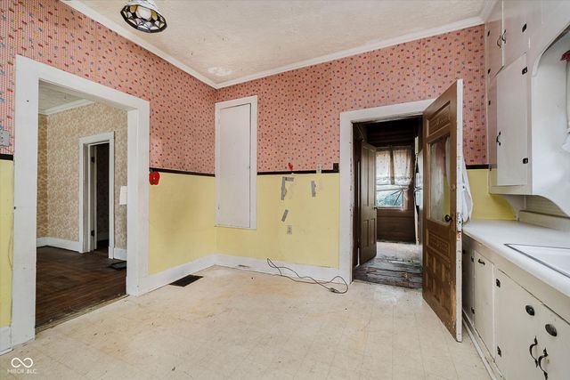 601 N Livingston Avenue, Indianapolis, IN 46222