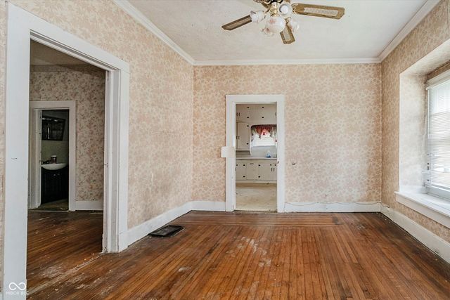 601 N Livingston Avenue, Indianapolis, IN 46222