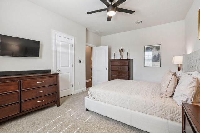 2801 Mossy Springs DR, Leander, TX 78641