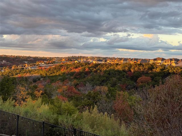 2801 Mossy Springs DR, Leander, TX 78641