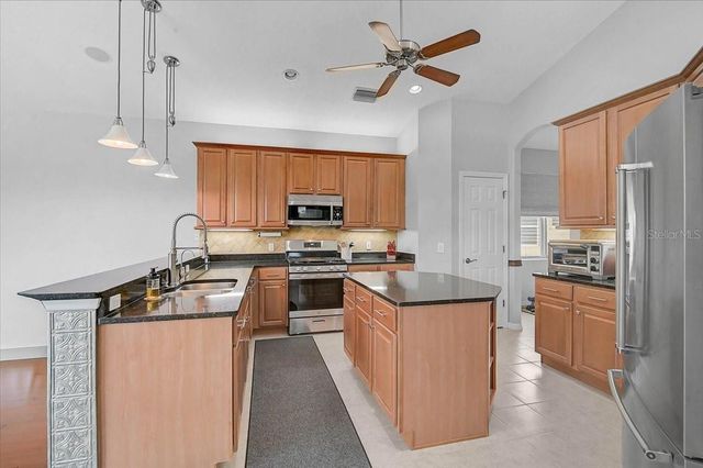 12319 LAVENDER LOOP, Bradenton, FL 34212