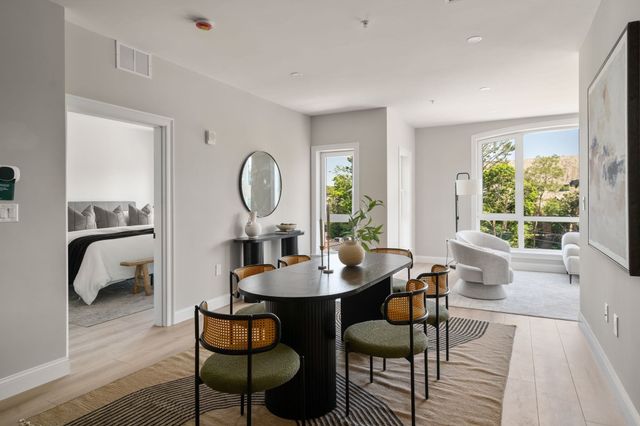 13 Wentworth Road 402, Quincy, MA 02170