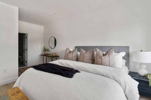 13 Wentworth Road 402, Quincy, MA 02170