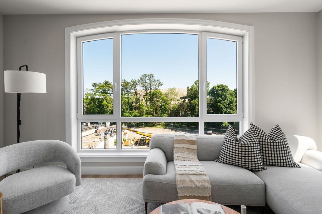 13 Wentworth Road 402, Quincy, MA 02170