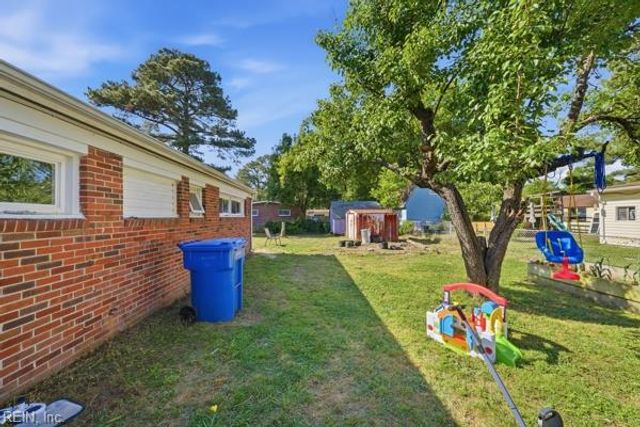 4315 Towanda RD, Chesapeake, VA 23325