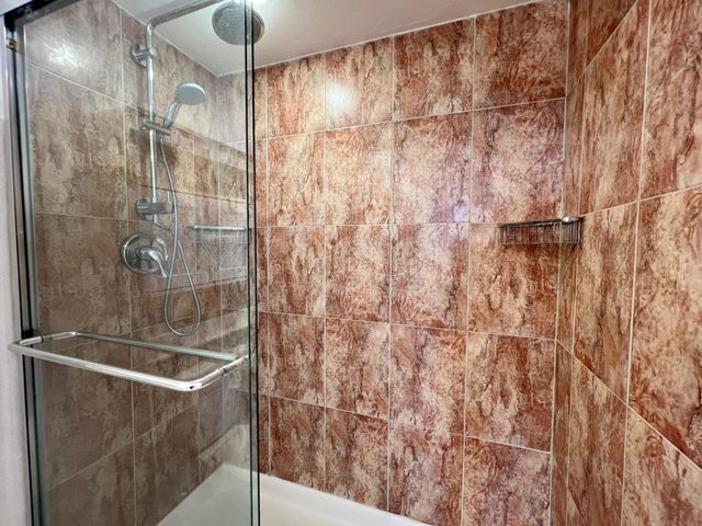 1000 Parkview Drive 831, Hallandale Beach, FL 33009