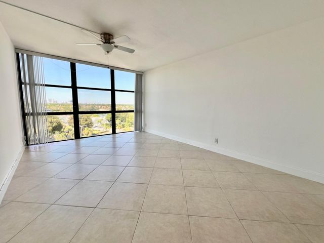 1000 Parkview Drive 831, Hallandale Beach, FL 33009
