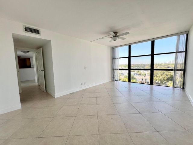 1000 Parkview Drive 831, Hallandale Beach, FL 33009