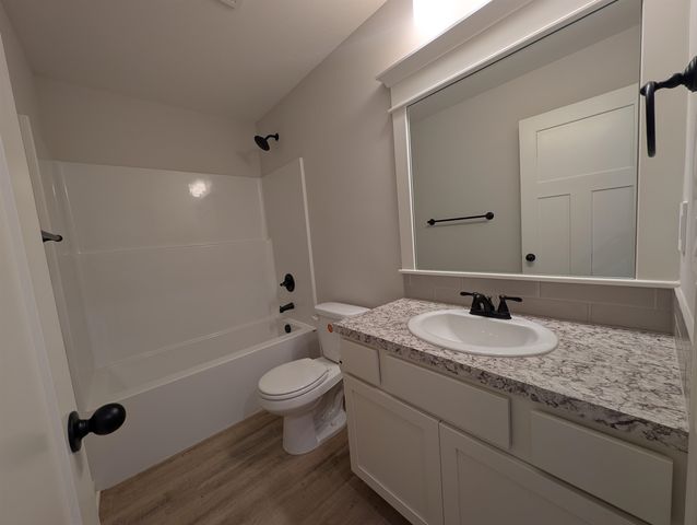 200 E Anniston Ct, Derby, KS 67037