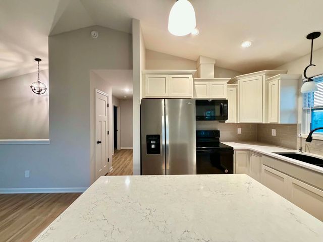 200 E Anniston Ct, Derby, KS 67037