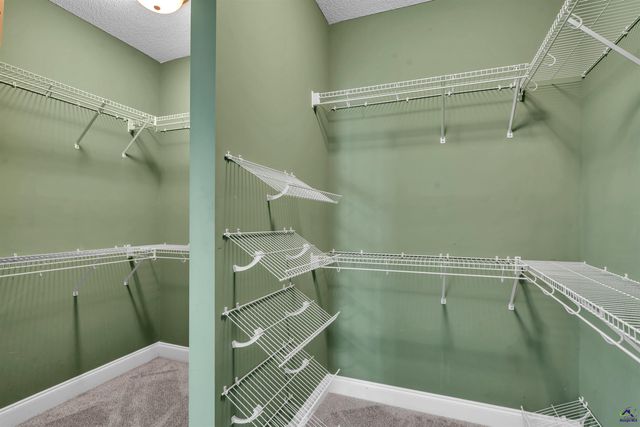 125 Pond Drive, Kathleen, GA 31047