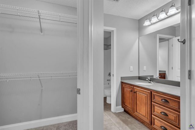 125 Pond Drive, Kathleen, GA 31047