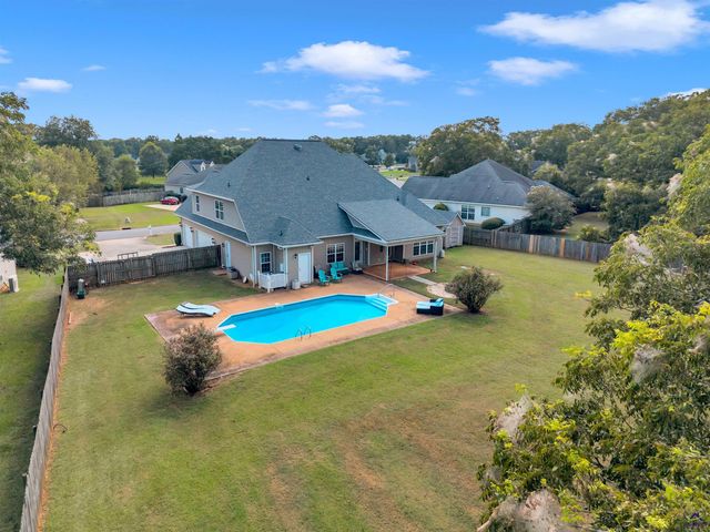 125 Pond Drive, Kathleen, GA 31047