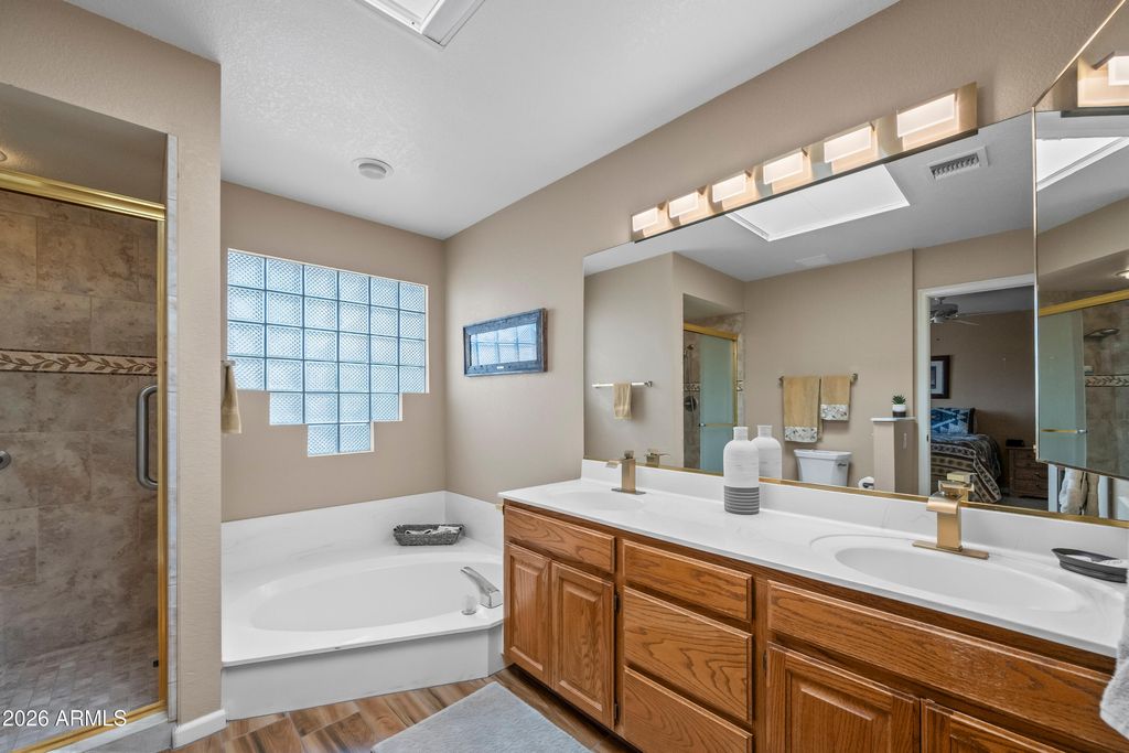 Image 12 of property listing at 25615 N BOLERO Bend 1, Rio Verde, AZ 85263
