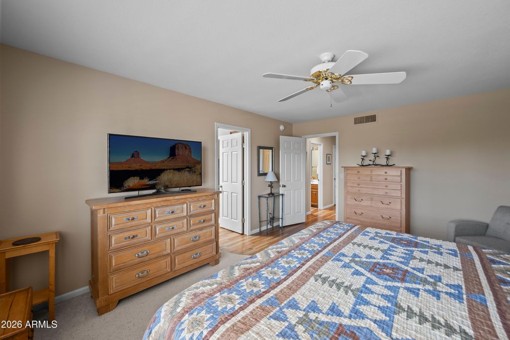 Image 14 of property listing at 25615 N BOLERO Bend 1, Rio Verde, AZ 85263