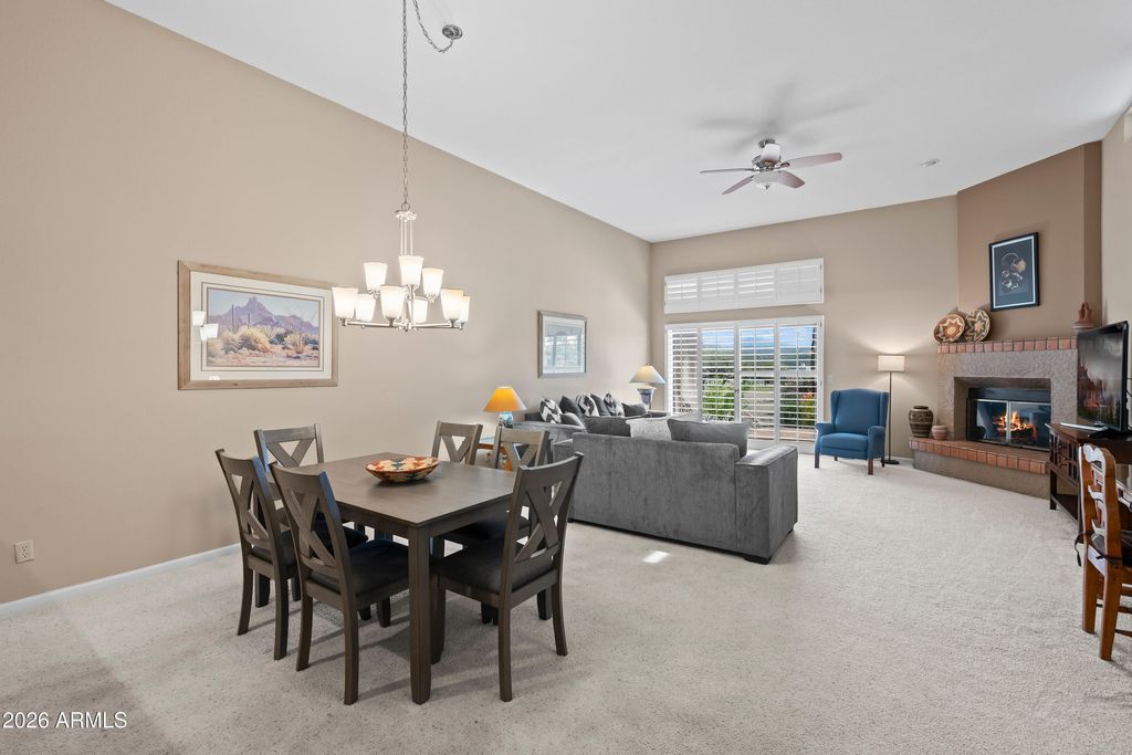 Image 8 of property listing at 25615 N BOLERO Bend 1, Rio Verde, AZ 85263