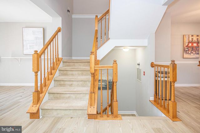504 JOSHUA CT, North Wales, PA 19454