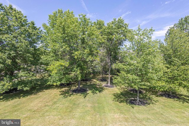 504 JOSHUA CT, North Wales, PA 19454