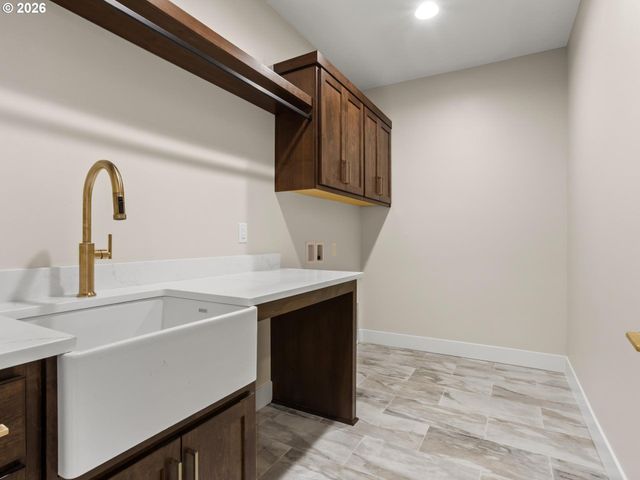 1242 S PEKIN Rd, Woodland, WA 98674