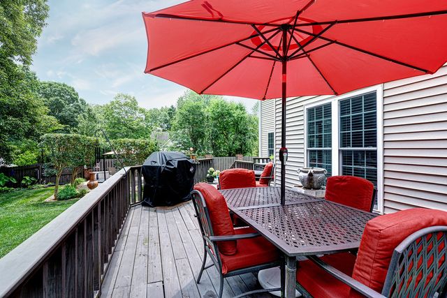 129 Baldridge Dr, Cottontown, TN 37048