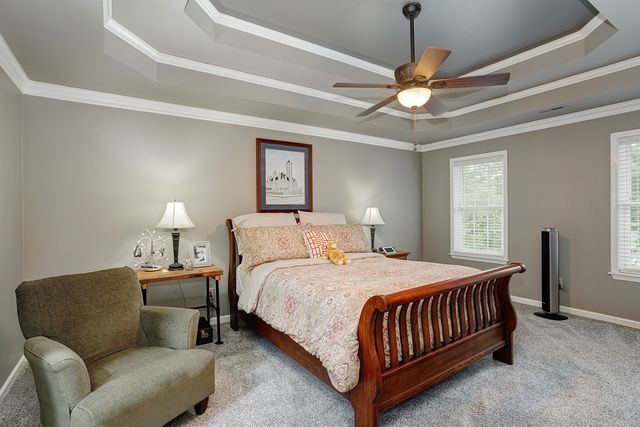 129 Baldridge Dr, Cottontown, TN 37048