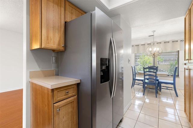 1801 E LAKE ROAD 19D, Palm Harbor, FL 34685