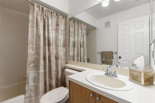 1801 E LAKE ROAD 19D, Palm Harbor, FL 34685