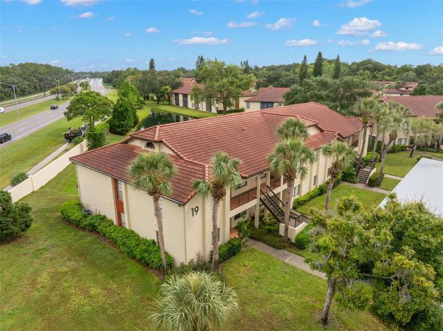 1801 E LAKE ROAD 19D, Palm Harbor, FL 34685