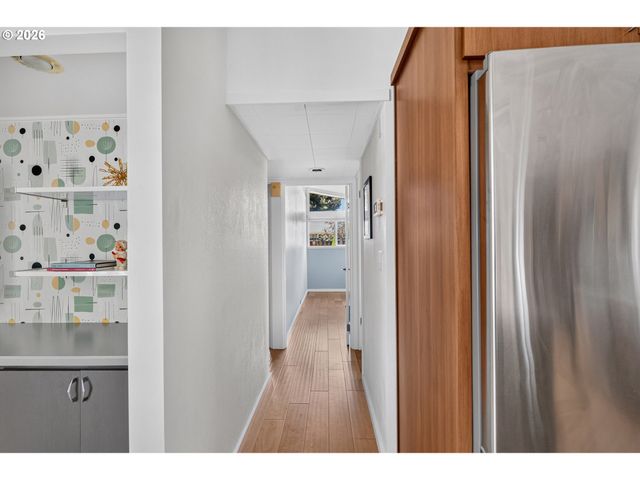 826 DELMAR Pl, Eugene, OR 97401