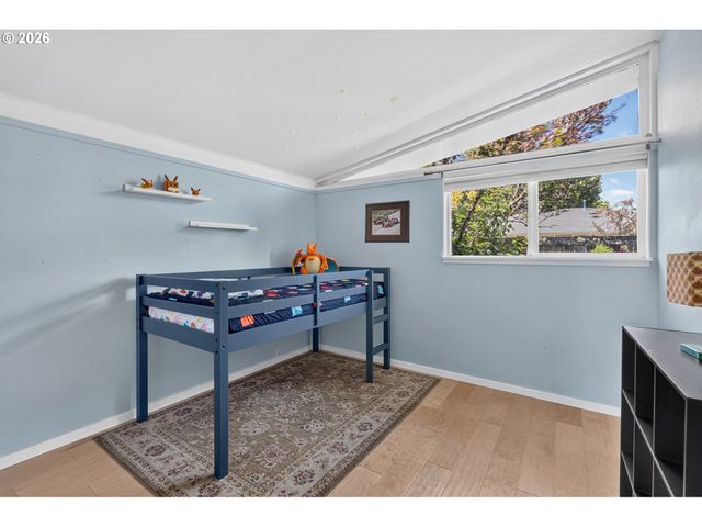 826 DELMAR Pl, Eugene, OR 97401