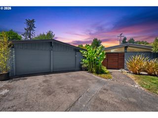 826 DELMAR Pl, Eugene, OR 97401
