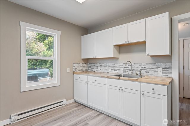 256 Beech Street, Longview, WA 98632