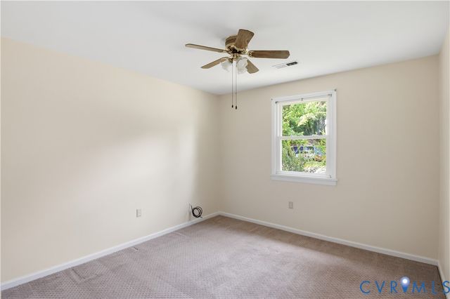5616 Annette Dr, Sandston, VA 23150