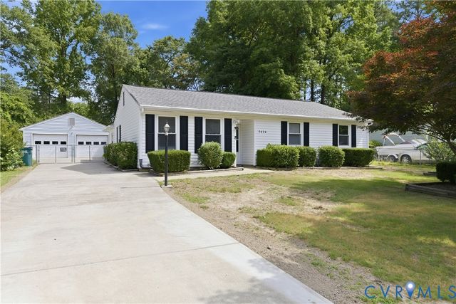 5616 Annette Dr, Sandston, VA 23150