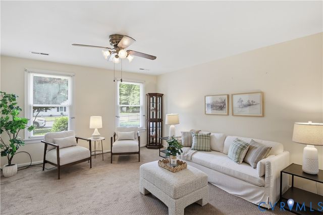 5616 Annette Dr, Sandston, VA 23150